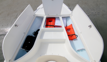 bay-boat-sea-born-fx21-forward-storage-lockers
