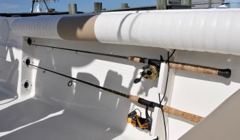 center-console-boat-gunwale-rod-holders