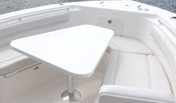 sea-born-lx26-center-console-forward-removable-bow-table