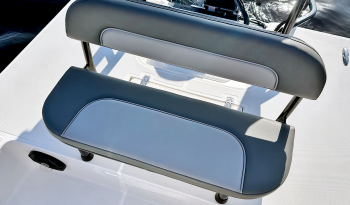 spyder-fx17-flats-boat-folding-pilot-seat