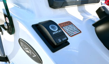 spyder-fx17-flats-boat-hydraulic-jackplate