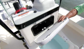spyder-fx19-vapor-electric-systems-access-hatch