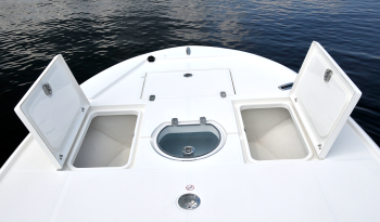 spyder-fx19-vapor-forward-deck-storage