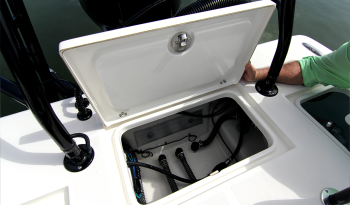 spyder-fx19-vapor-rear-systems-access-hatch