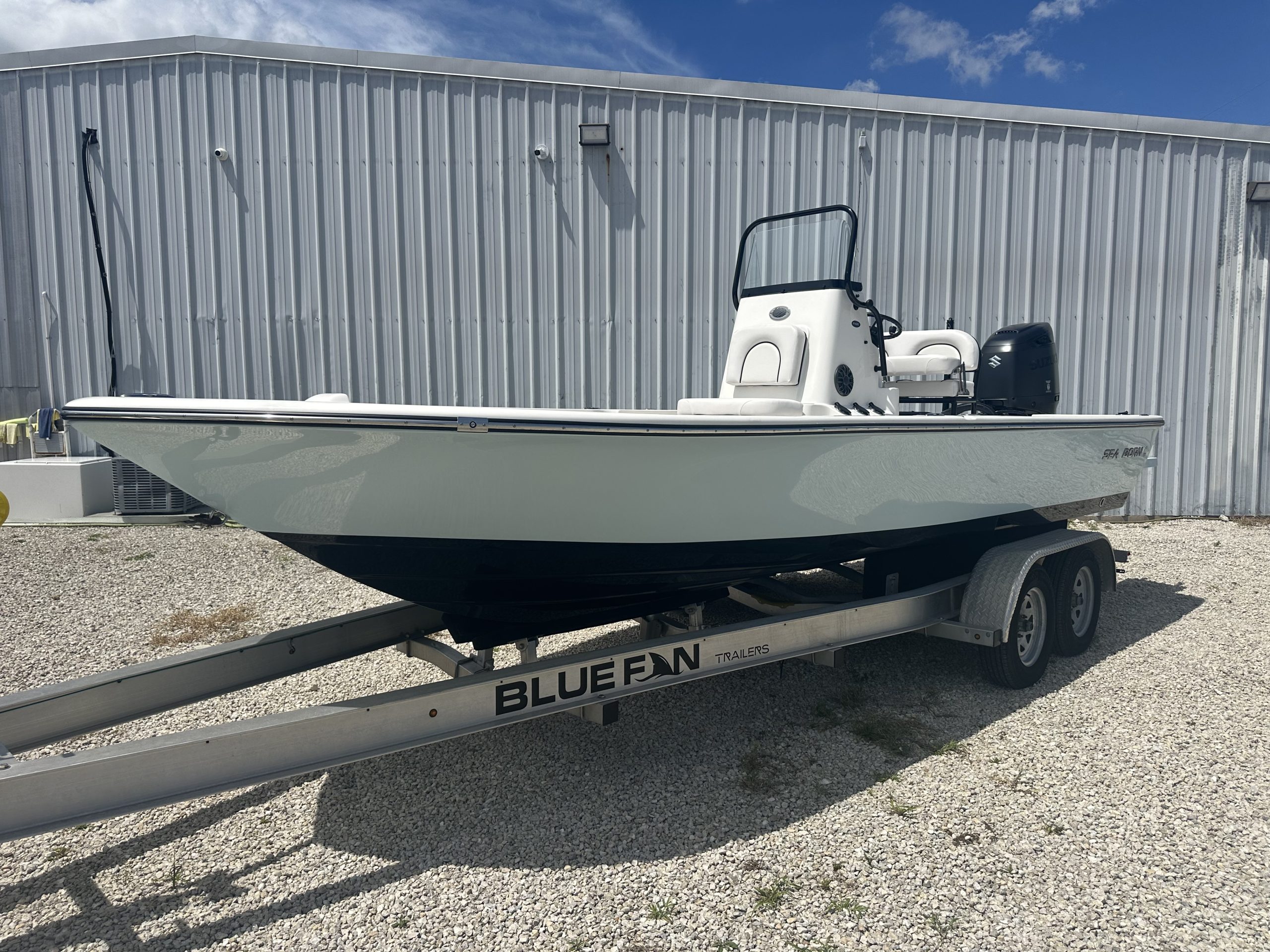 2027 Sea Born FX22 with a Suzuki 250